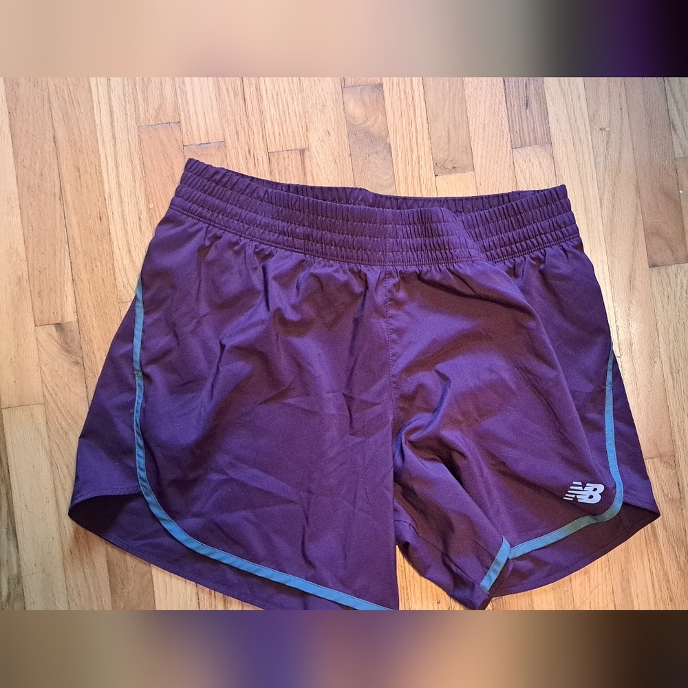 NEW BALANCE Shorts